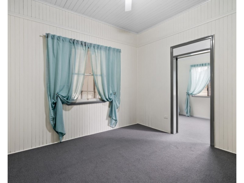 43 Clark Street, South Toowoomba QLD 4350
