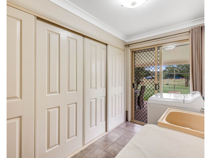 21 Penfolds Road, Murphys Creek QLD 4352