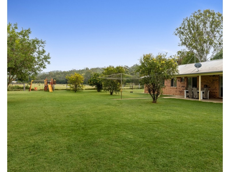 21 Penfolds Road, Murphys Creek QLD 4352