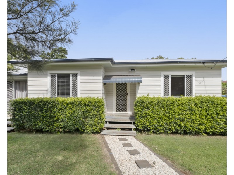 28 Rhyde Street, Mount Lofty QLD 4350