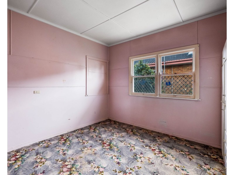 5a Welcombe Ave, Rockville QLD 4350