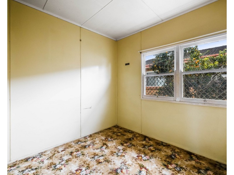 5a Welcombe Ave, Rockville QLD 4350