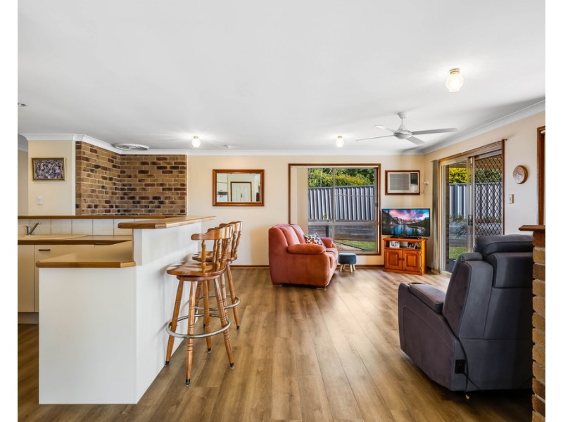 28 Jenna Court, Kearneys Spring QLD 4350