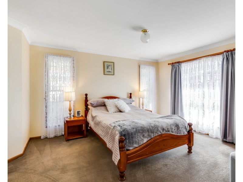 28 Jenna Court, Kearneys Spring QLD 4350