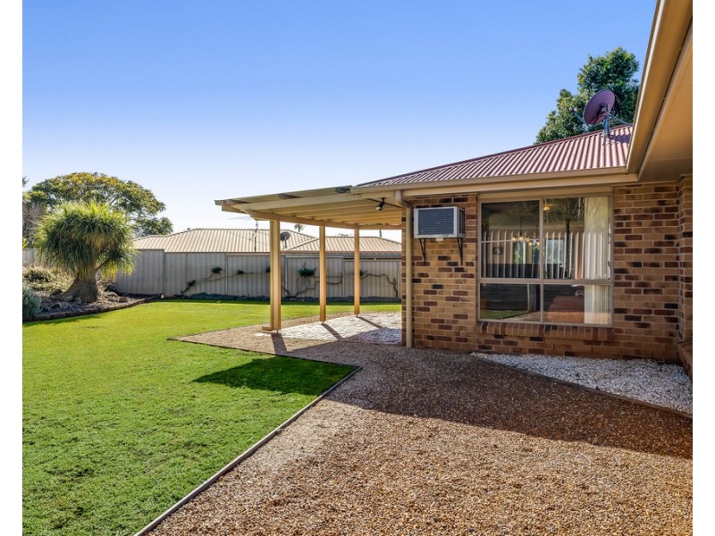 28 Jenna Court, Kearneys Spring QLD 4350