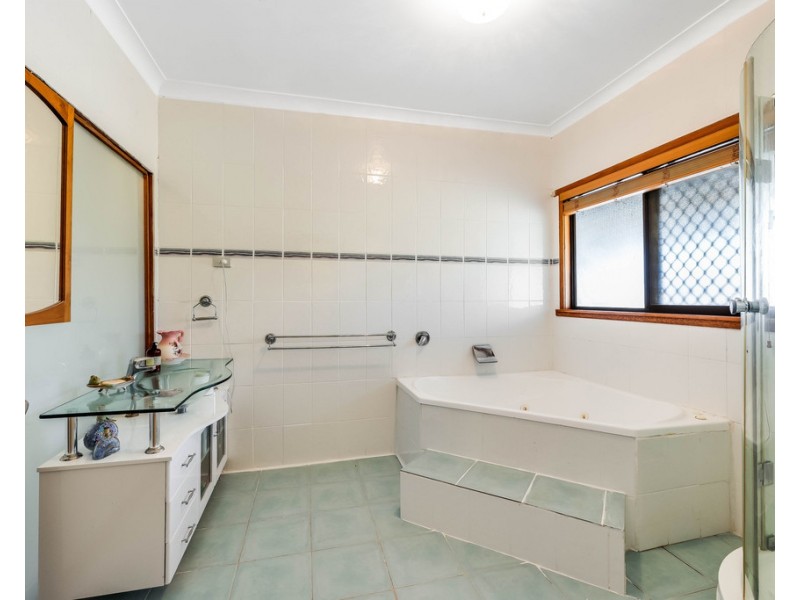 104 Flagstone Creek Road, Helidon QLD 4344