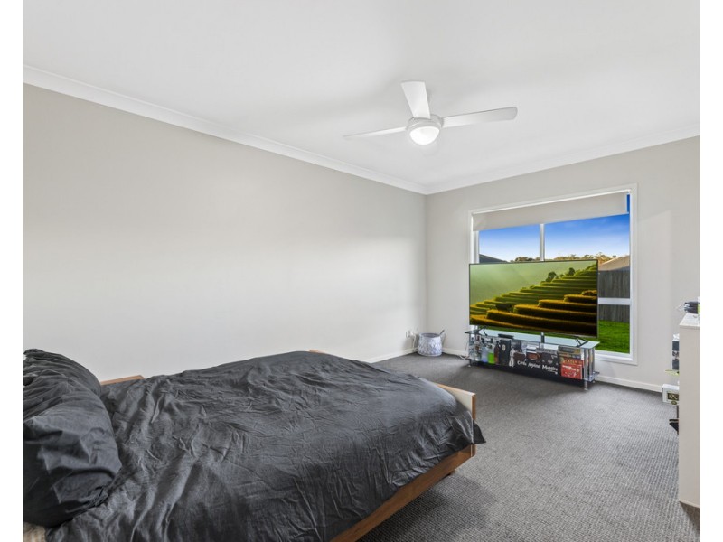 20 Meares Street, Kearneys Spring QLD 4350