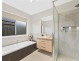 20 Meares Street, Kearneys Spring QLD 4350
