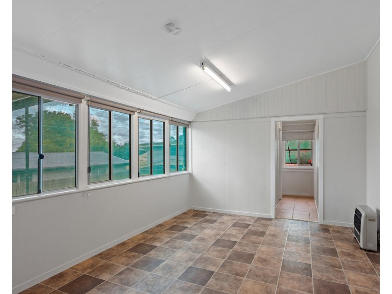 163 Taylor Street, Wilsonton QLD 4350