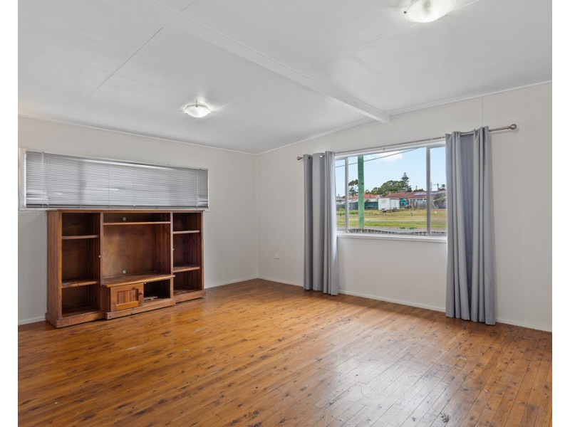 163 Taylor Street, Wilsonton QLD 4350