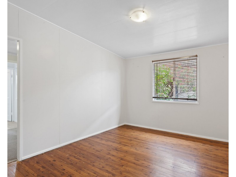 163 Taylor Street, Wilsonton QLD 4350