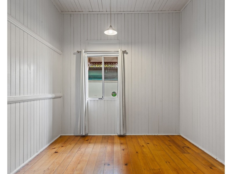 163 Taylor Street, Wilsonton QLD 4350