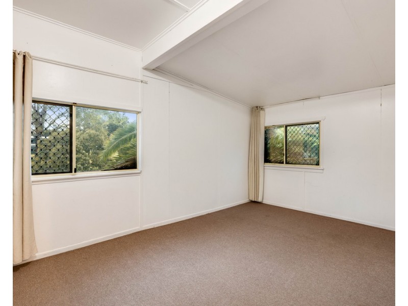 2 Woden Street, Murphys Creek QLD 4352