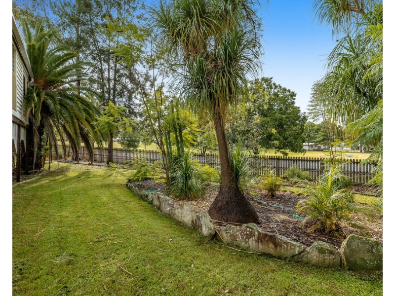 2 Woden Street, Murphys Creek QLD 4352