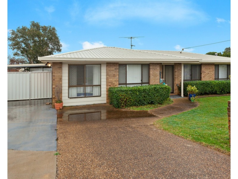 55 Platz Street, Darling Heights QLD 4350