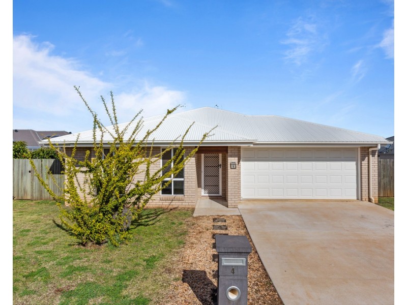 4 Wandoo Crescent, Westbrook QLD 4350