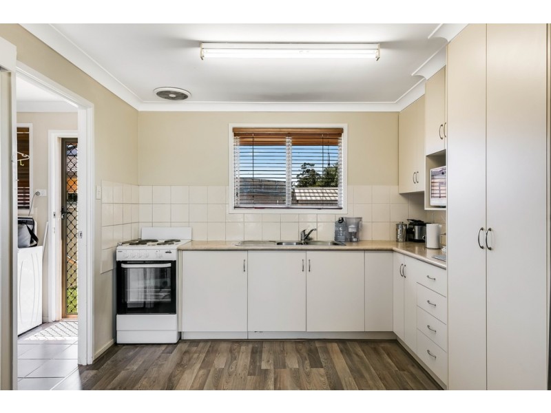 407 Stenner Street, Kearneys Spring QLD 4350