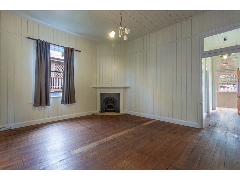 4 Cecil Street, Toowoomba City QLD 4350