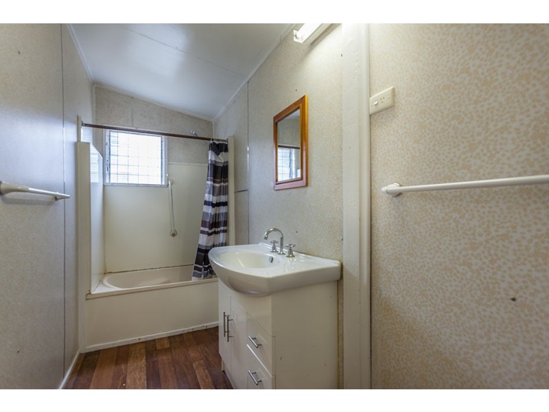 4 Cecil Street, Toowoomba City QLD 4350