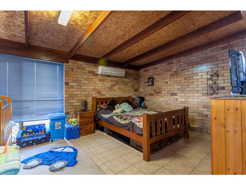 14 Maree Court, Centenary Heights QLD 4350