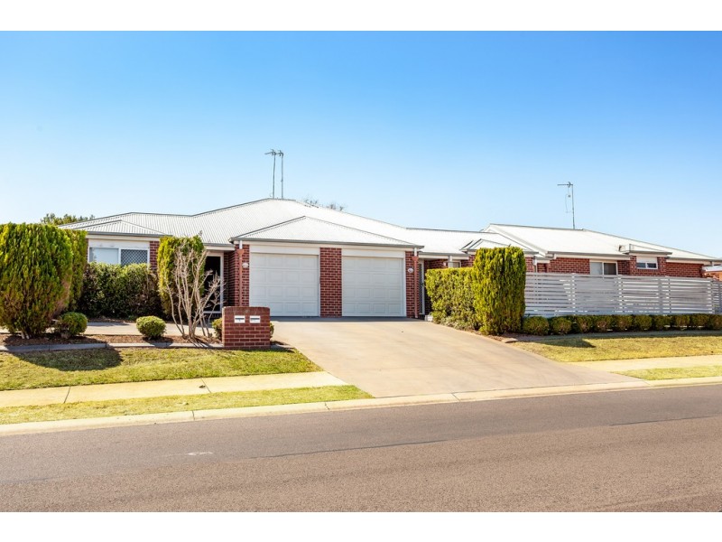 Unit 1/97 Wuth Street, Darling Heights QLD 4350