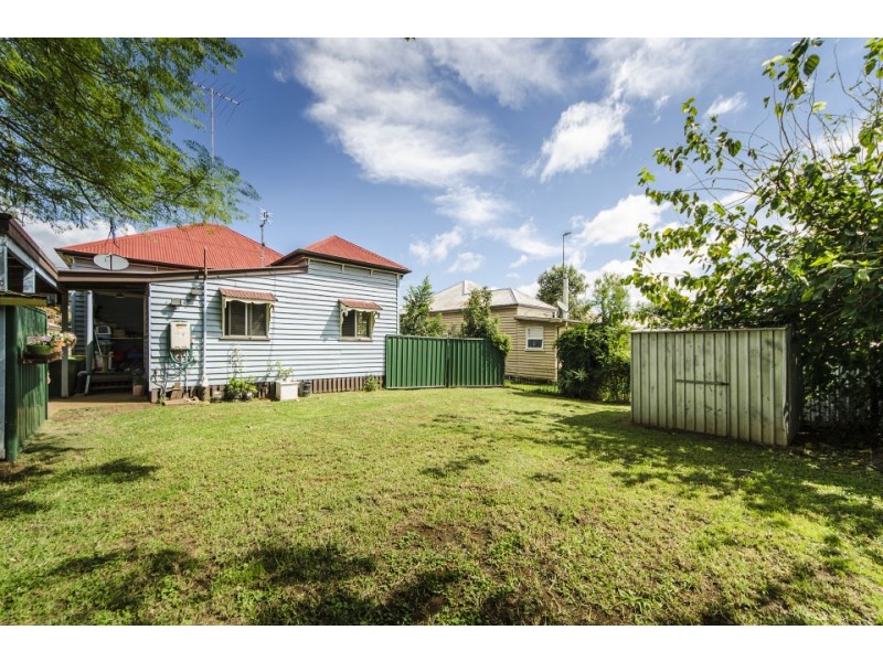 3 Anthony Street, Toowoomba City QLD 4350