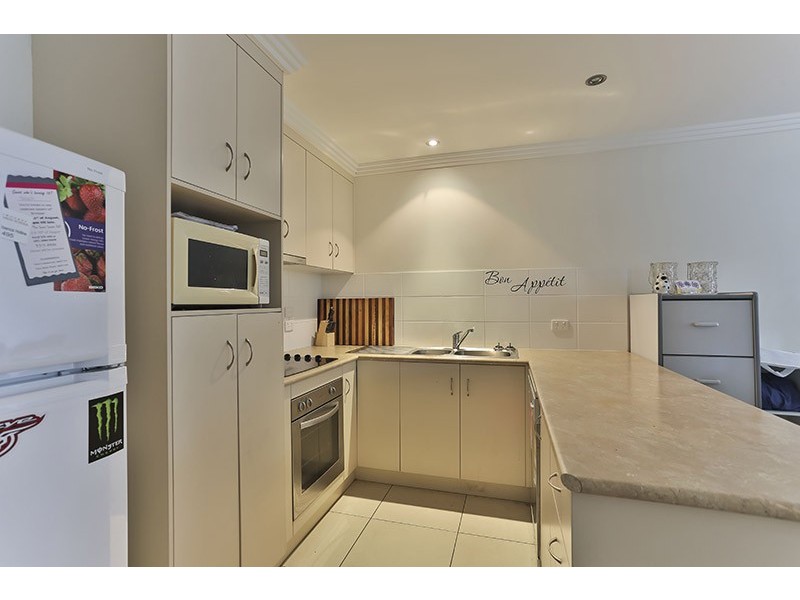 Unit 2/381 Greenwattle Street, Wilsonton QLD 4350