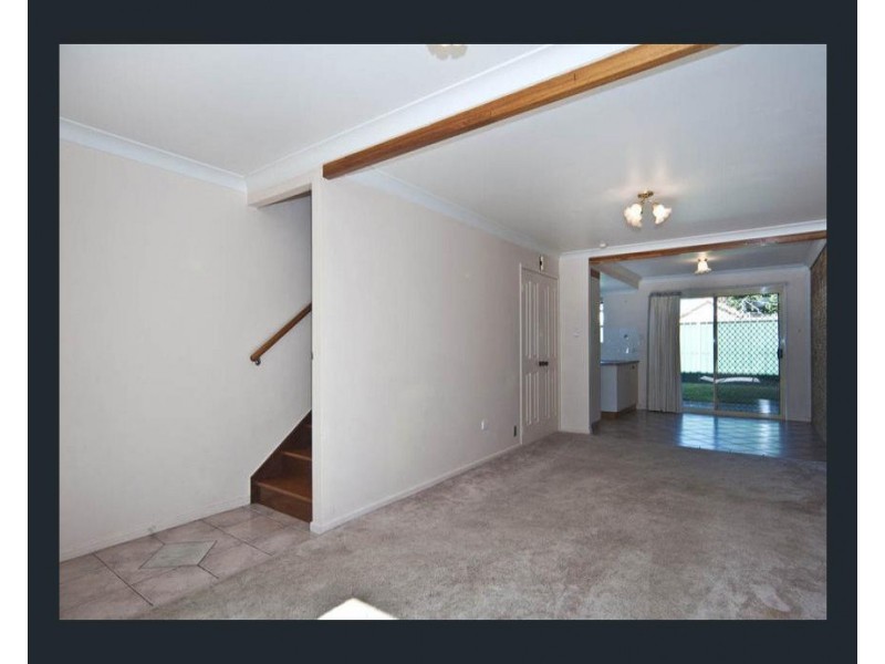 4/355 Tor Street, Wilsonton QLD 4350