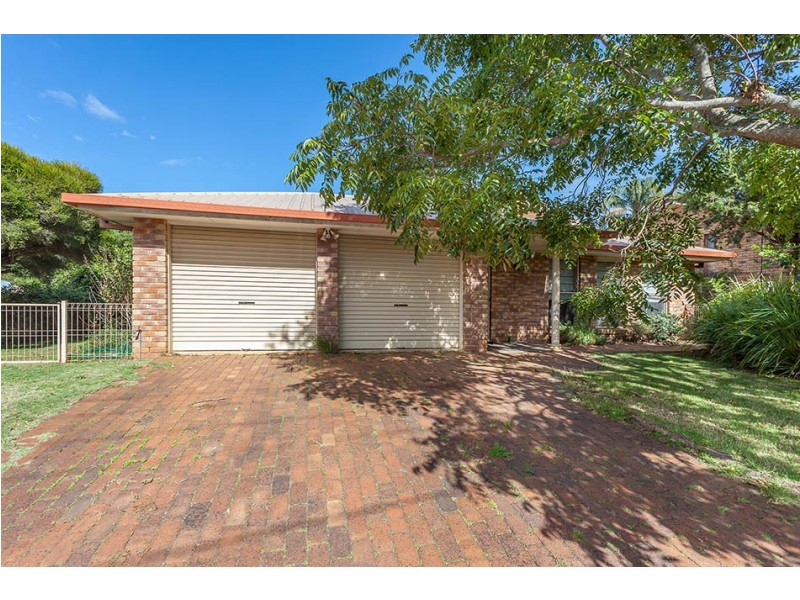 4 Karyn Street, Centenary Heights QLD 4350