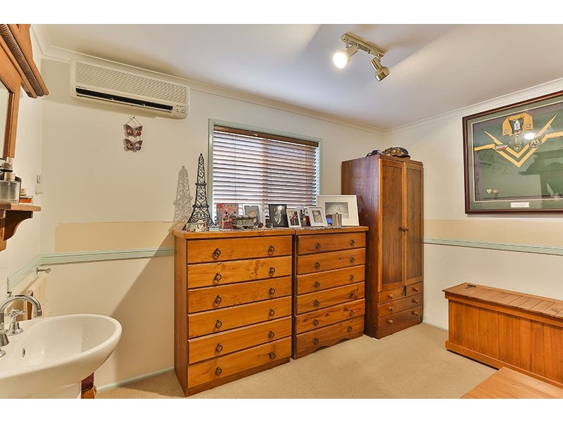 6 Gibson Street, Wilsonton QLD 4350