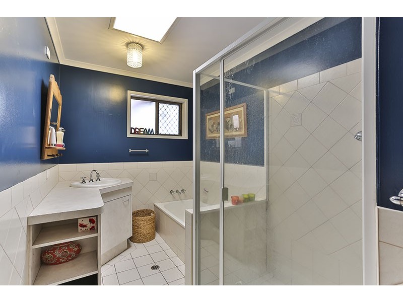 6 Gibson Street, Wilsonton QLD 4350