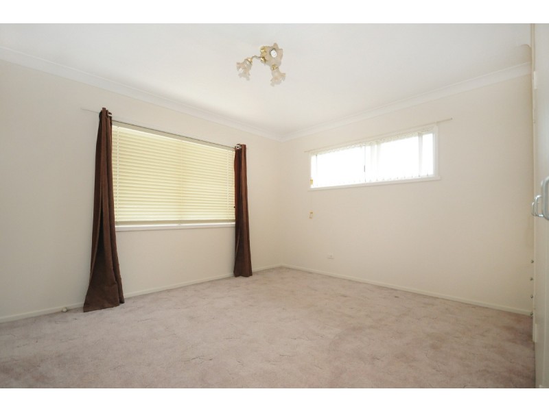 69 Knockator Crescent, Centenary Heights QLD 4350