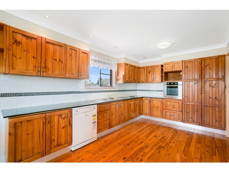 32 McFarlane Street, Wilsonton QLD 4350