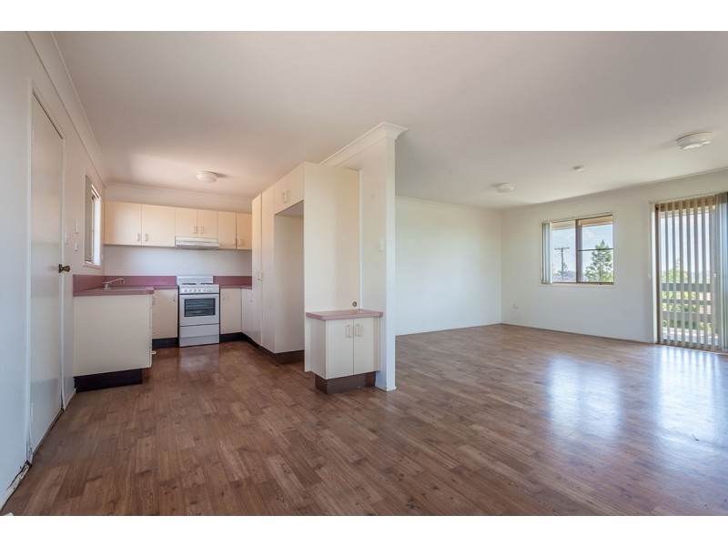 11 Gregory Street, Harlaxton QLD 4350