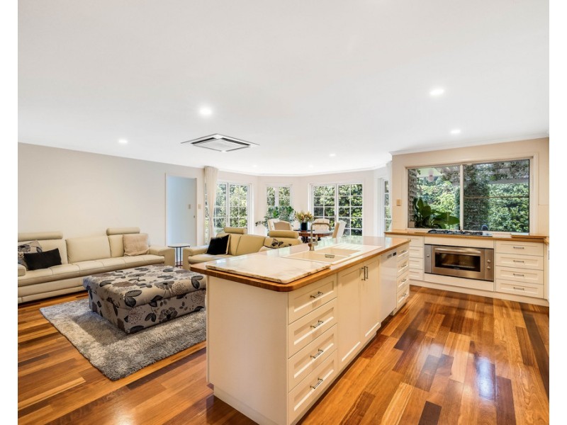 15 Meredith Crescent, Rangeville QLD 4350