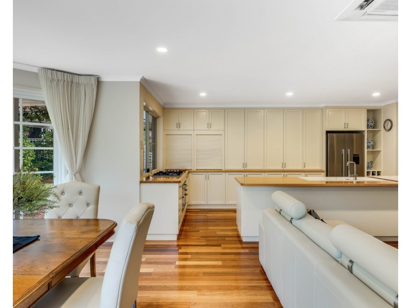 15 Meredith Crescent, Rangeville QLD 4350