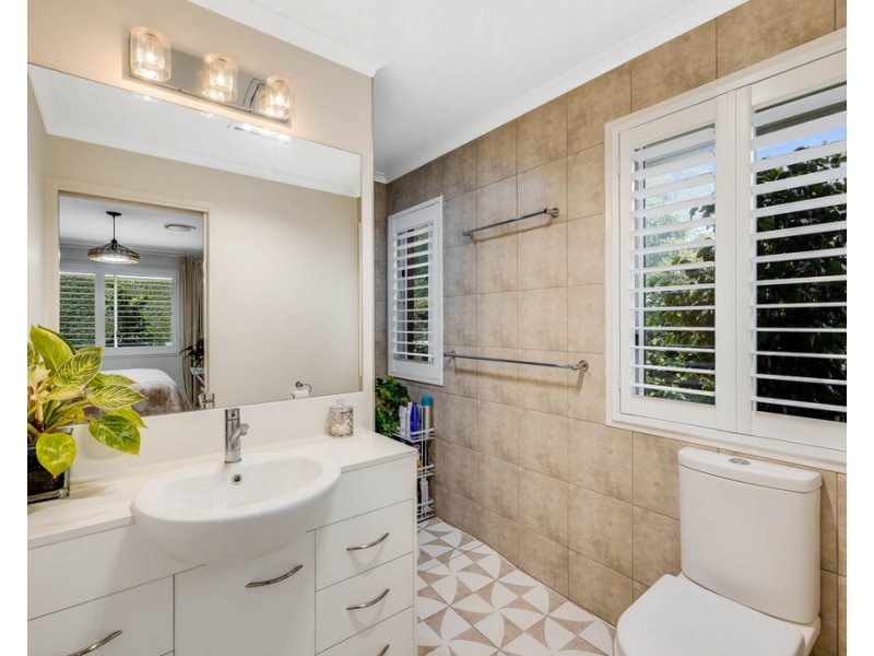 15 Meredith Crescent, Rangeville QLD 4350