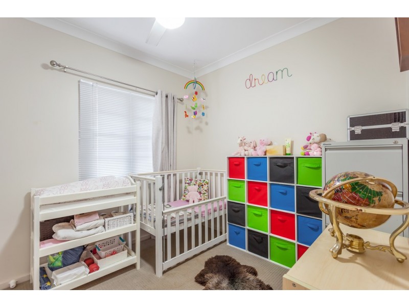 26 Violet Street, Harristown QLD 4350