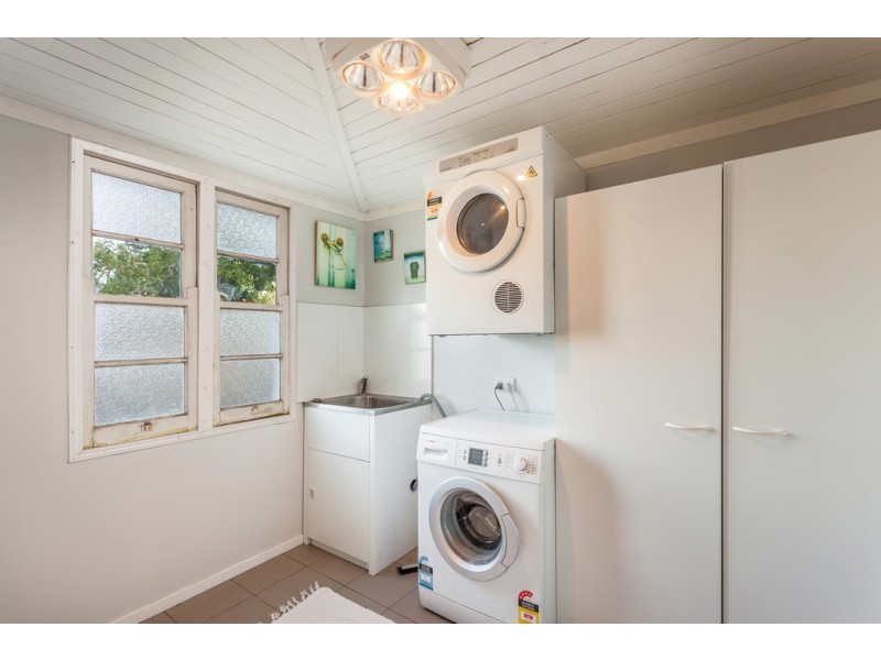 26 Violet Street, Harristown QLD 4350