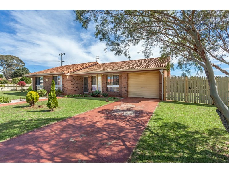 32 Maplewood Drive, Darling Heights QLD 4350