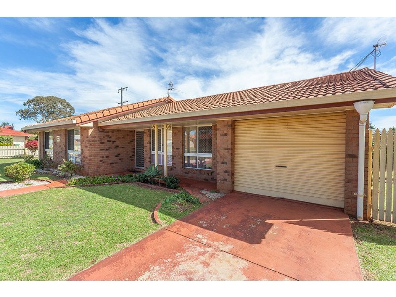 32 Maplewood Drive, Darling Heights QLD 4350