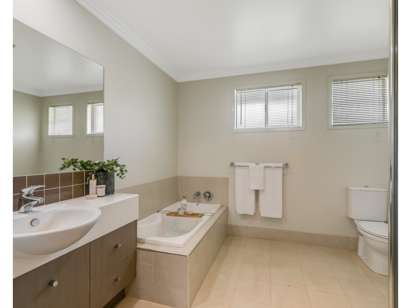 11 Alderley Street, Rangeville QLD 4350