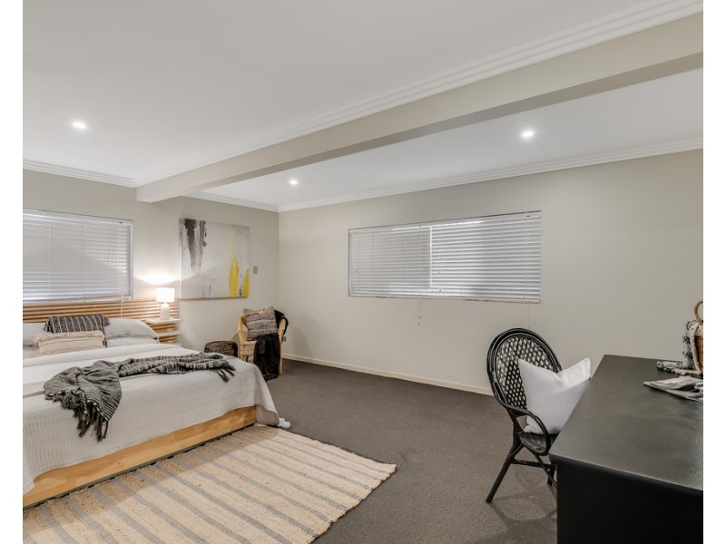 11 Alderley Street, Rangeville QLD 4350