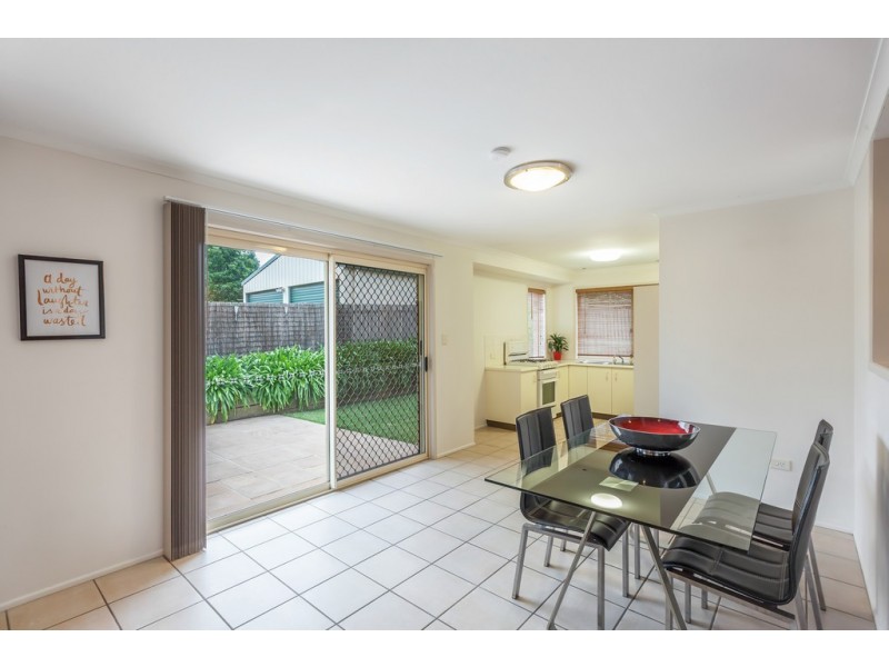 11 Honeysuckle Drive, Glenvale QLD 4350