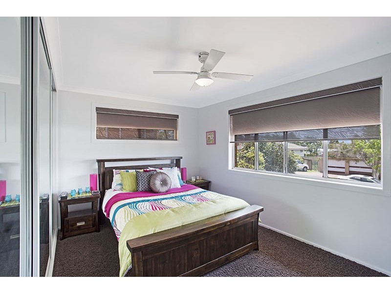4 Flinders Street, Centenary Heights QLD 4350