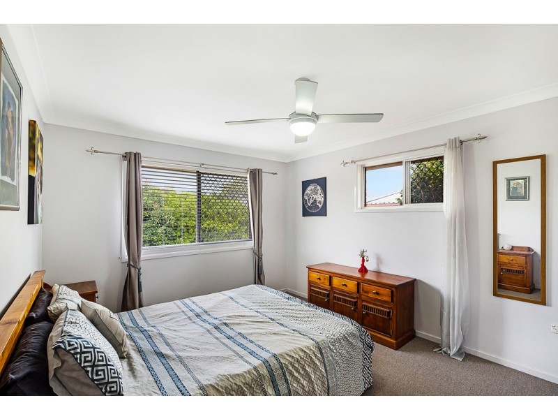 279 Tor Street, Wilsonton QLD 4350