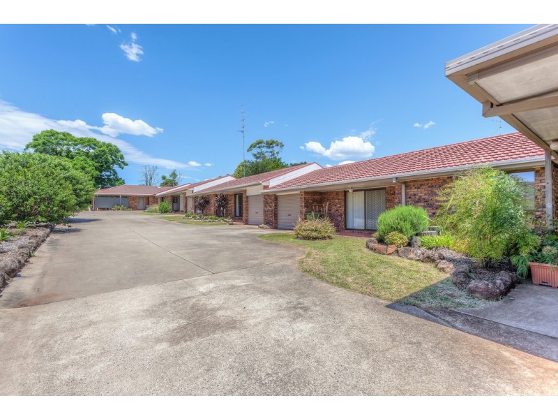 Unit 3/18 McIntyre Street, Centenary Heights QLD 4350