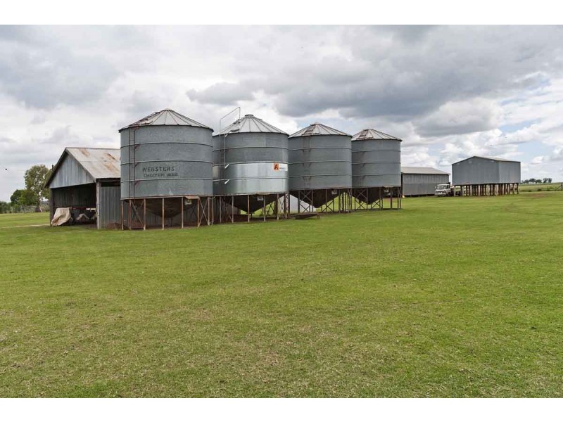 15704 Warrego Highway, Bowenville QLD 4404