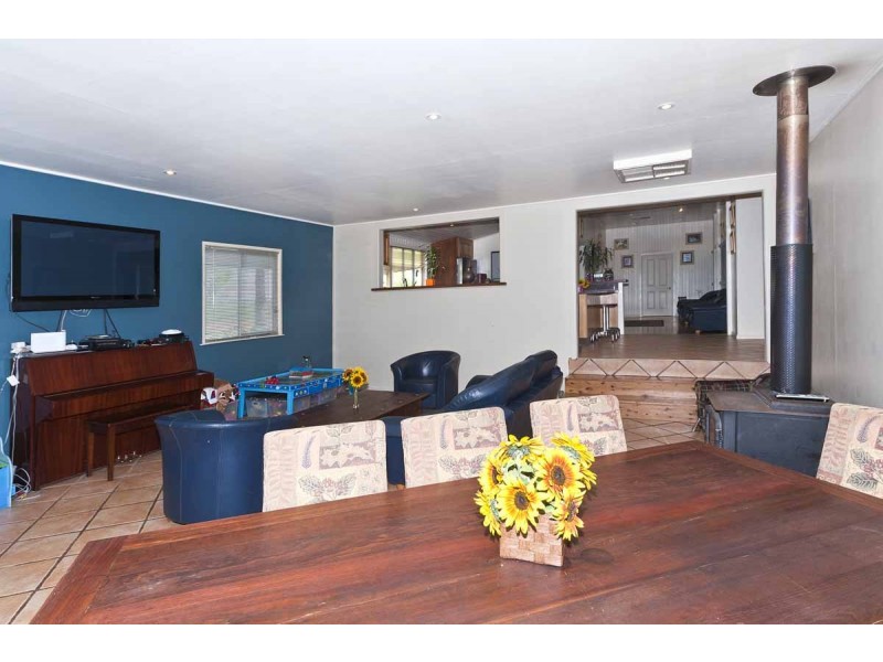 15704 Warrego Highway, Bowenville QLD 4404