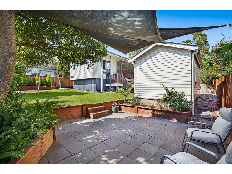7 Mary Street, Mount Lofty QLD 4350